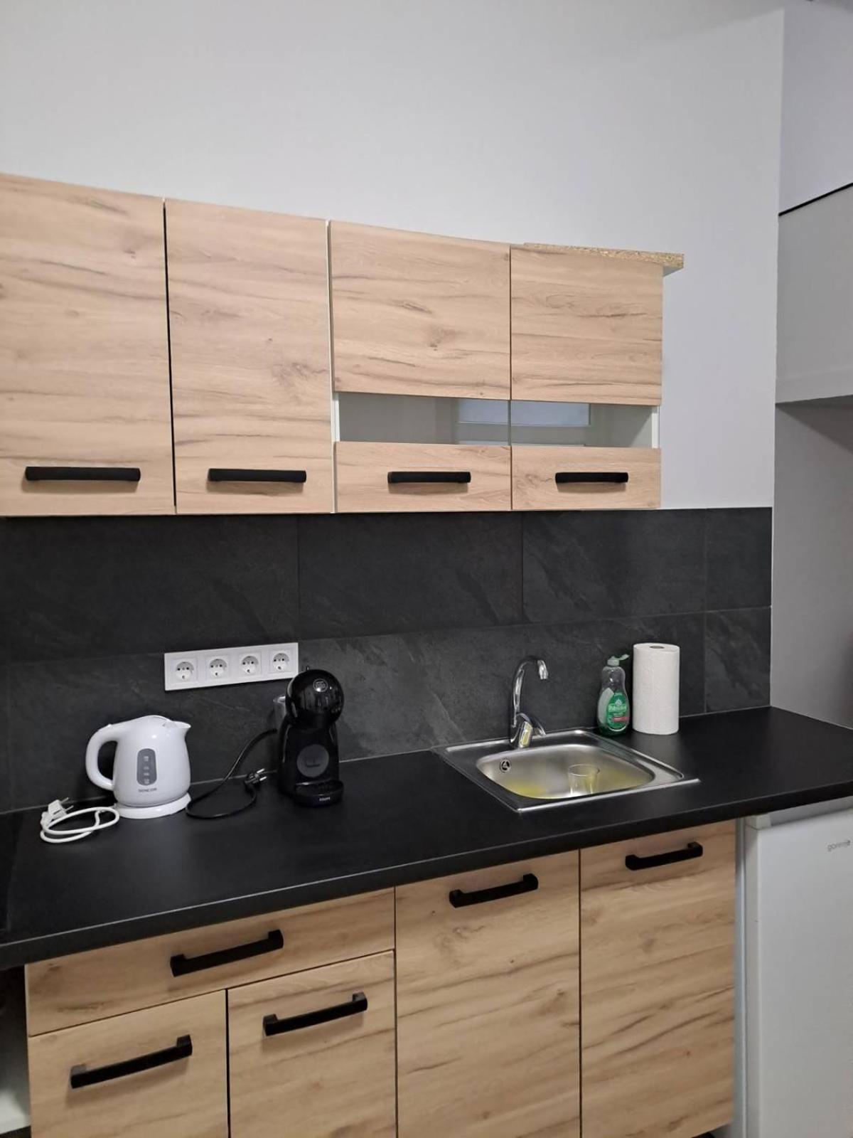 Cute Downtown Apartment 布达佩斯 外观 照片